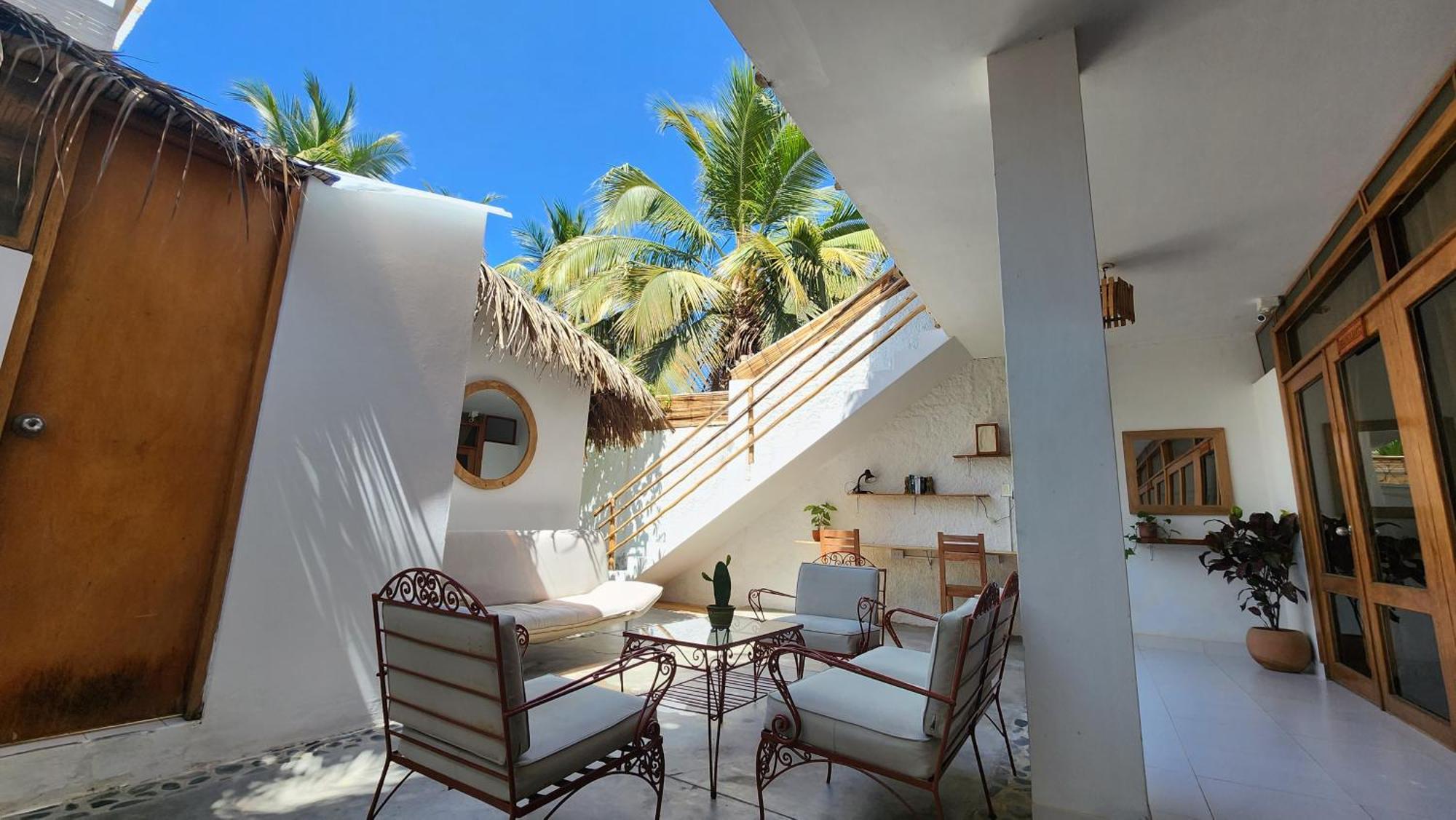 Kinti Guest House Mancora Exterior photo