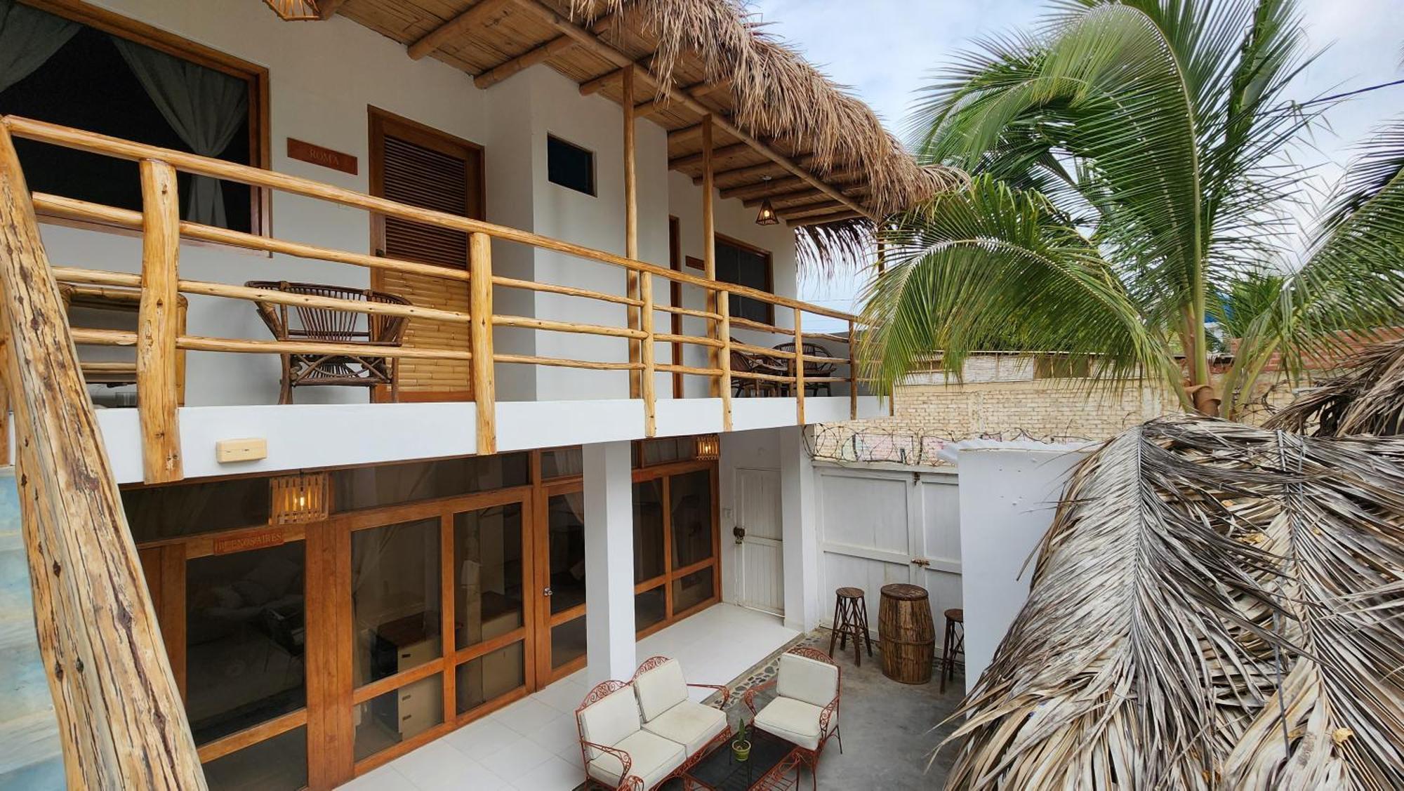 Kinti Guest House Mancora Exterior photo